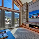 Luxury 2Br Residence Steps From Heavenly Village & Gondola Condo