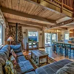 1625A Atroari Chalet