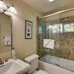 1261 Country Club Drive