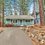 Cozy Tahoe Cabin Heavenly & Lakefront