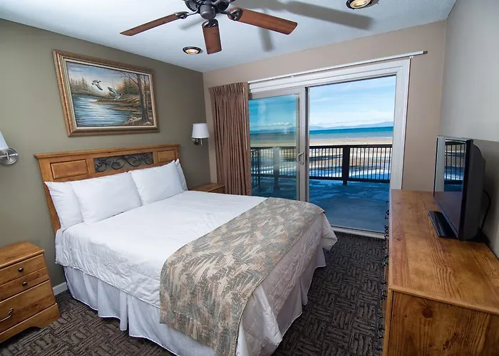 Beachcomber Inn