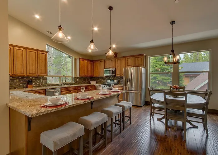 Whispering Pines - Four Bedroom Home