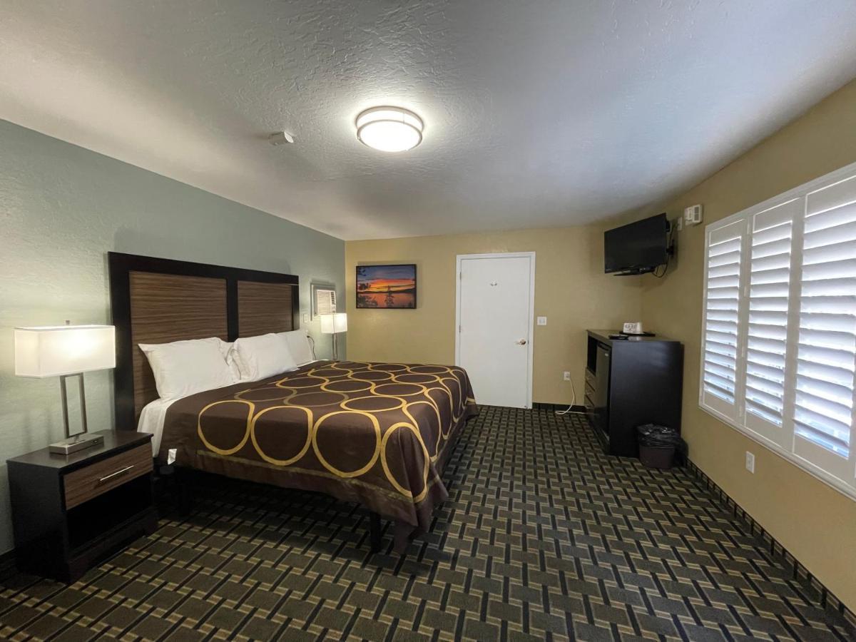 Pinewood Motel South Lake Tahoe