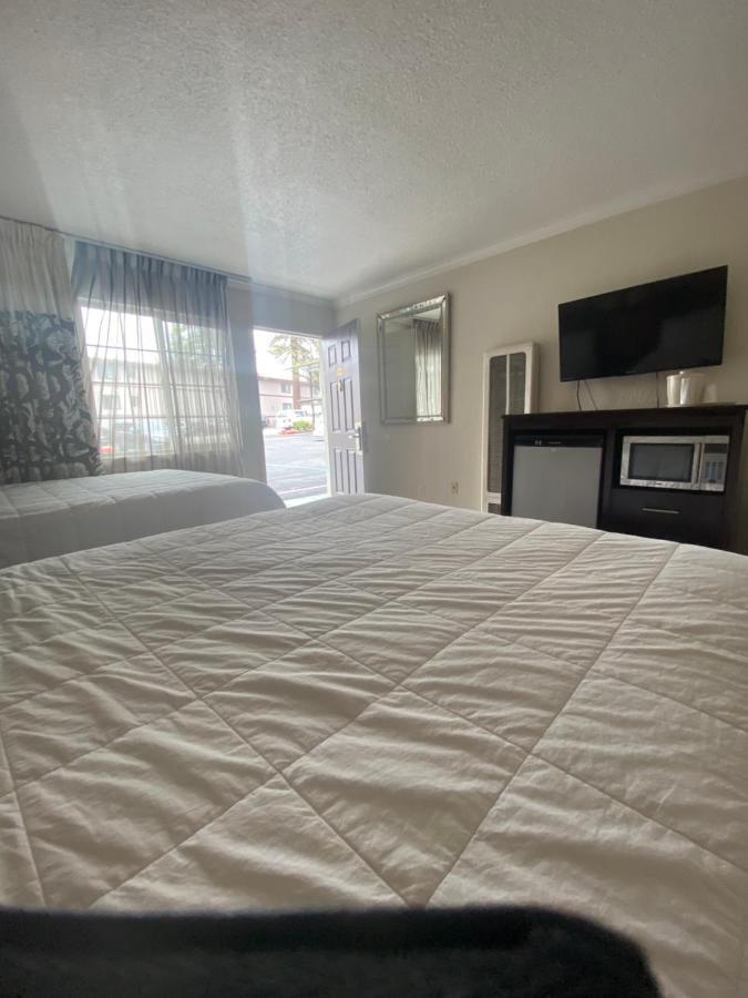 Motel Budget At The Heavenly Gondola 2*