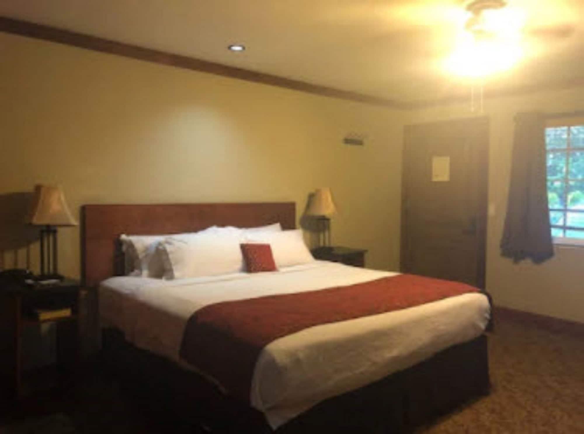 Avalon South Tahoe Lodge *