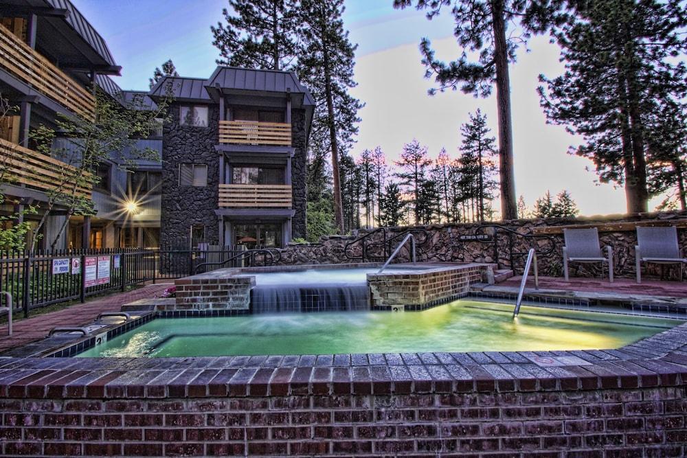 Hotel Azure South Lake Tahoe