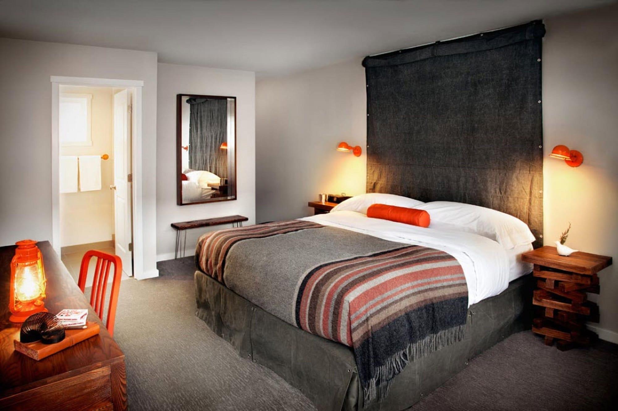 Basecamp Tahoe South Hotel