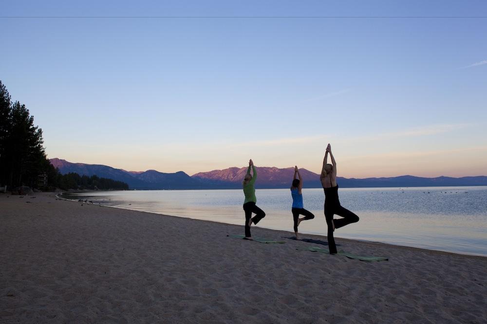 Retreat & At Tahoe Hotel