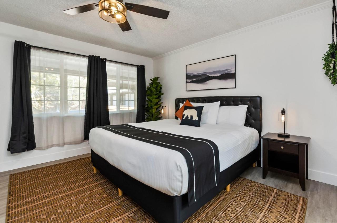 The Jeffrey Hotel