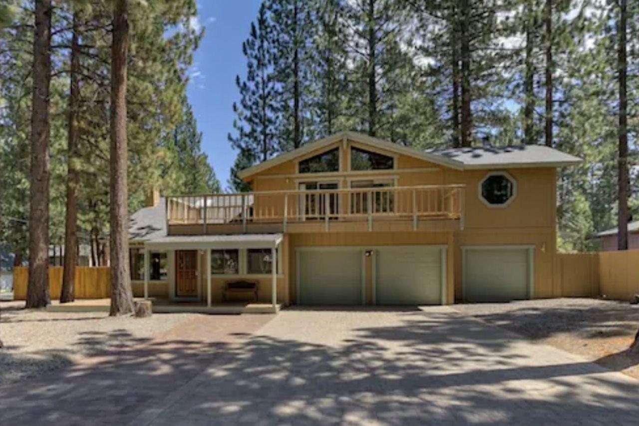 3042 Sierra Blvd. South Lake Tahoe