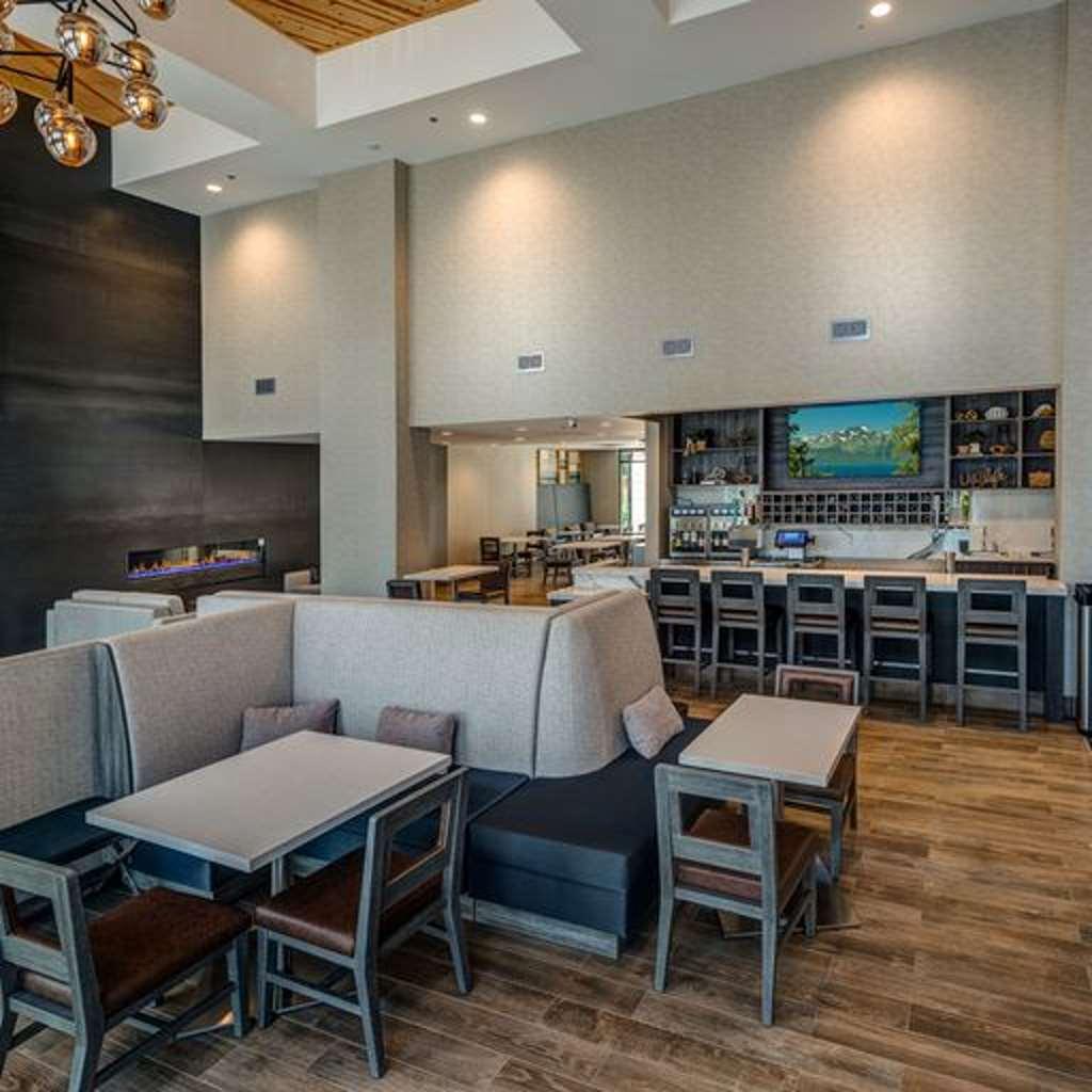 Hampton & South Tahoe Hotel 3*