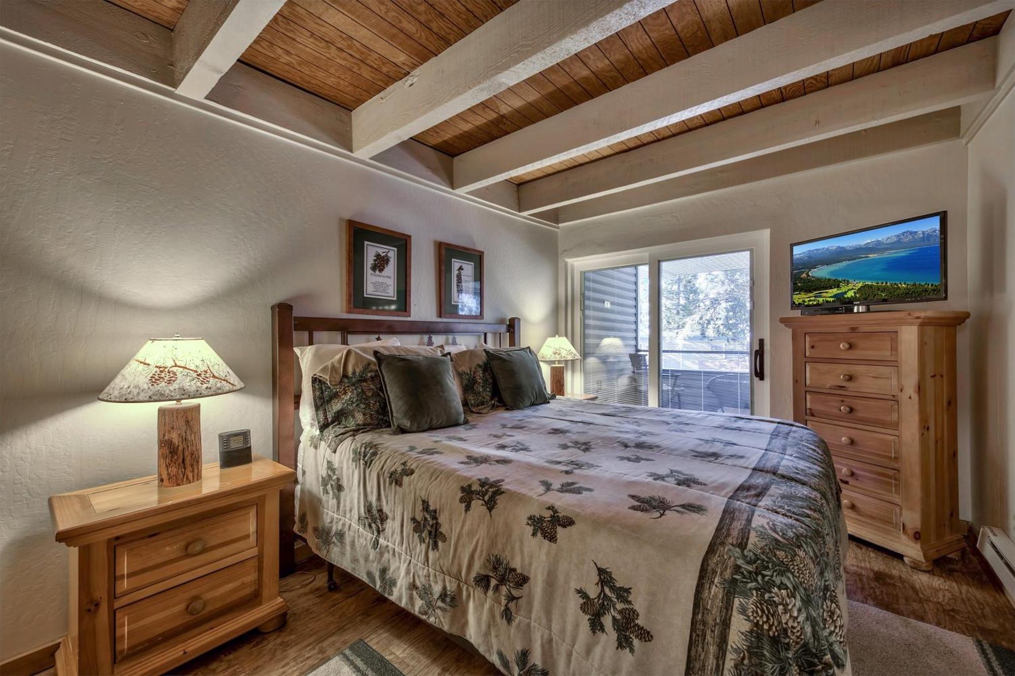 Aston Lakeland Village & Mountain 4*