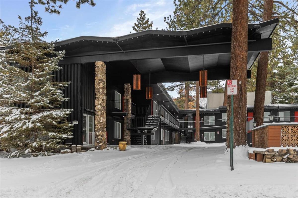 Motel Ambassador Tahoe 2*
