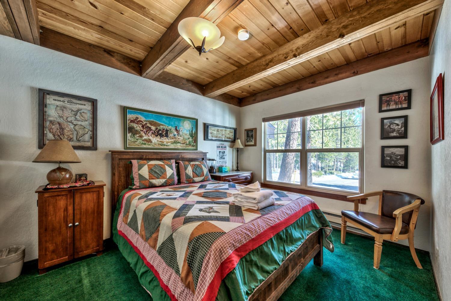 Tall Pines Holiday home