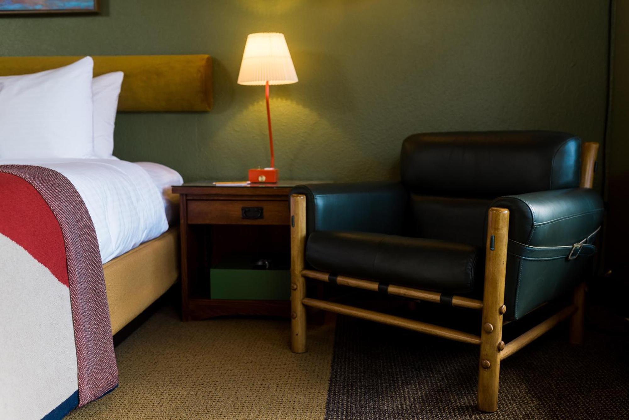 Hotel Station House South Tahoe, By Oliver