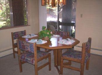 Heavenly Valley Aparthotel