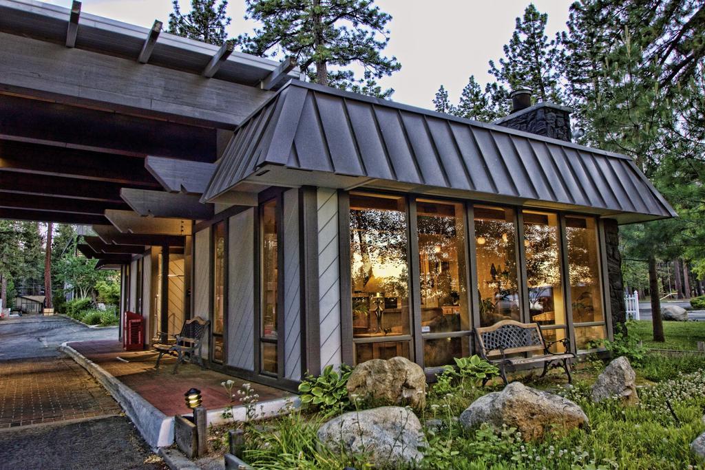 Hotel Azure South Lake Tahoe