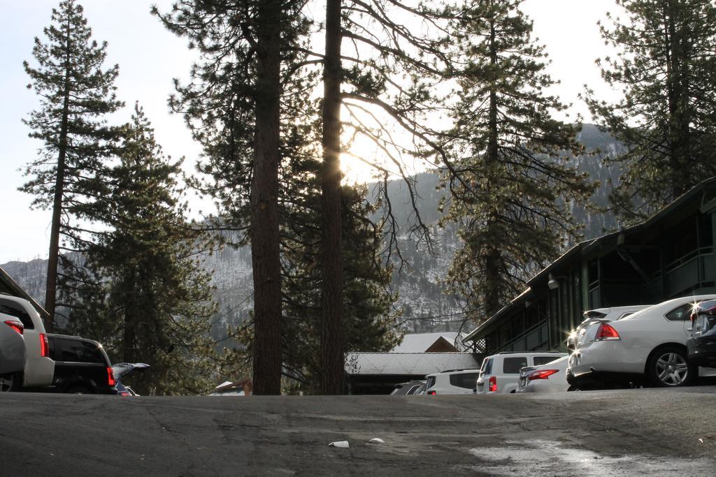 Motel Big Pines Mountain House