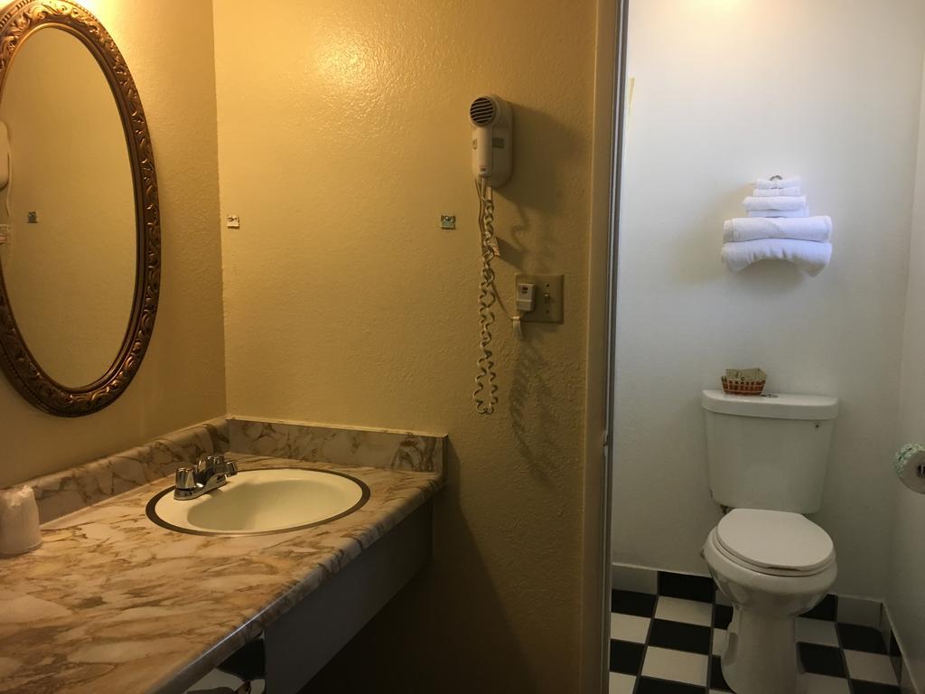High Country Motel