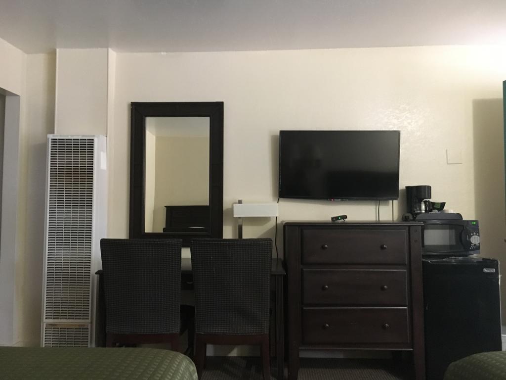 High Country Motel *