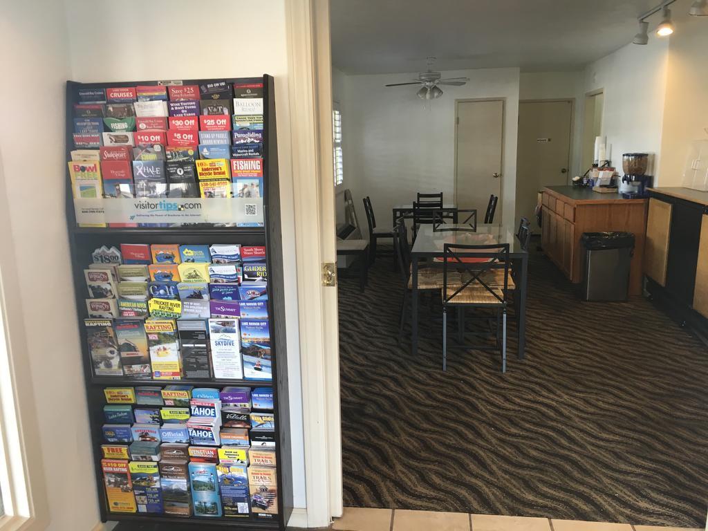 Howard Johnson By Wyndham South Tahoe Hotel 2*