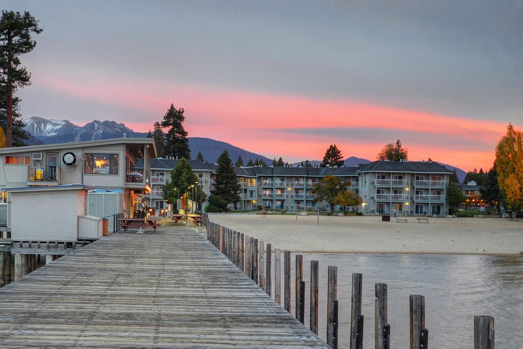 Retreat & At Tahoe 3*