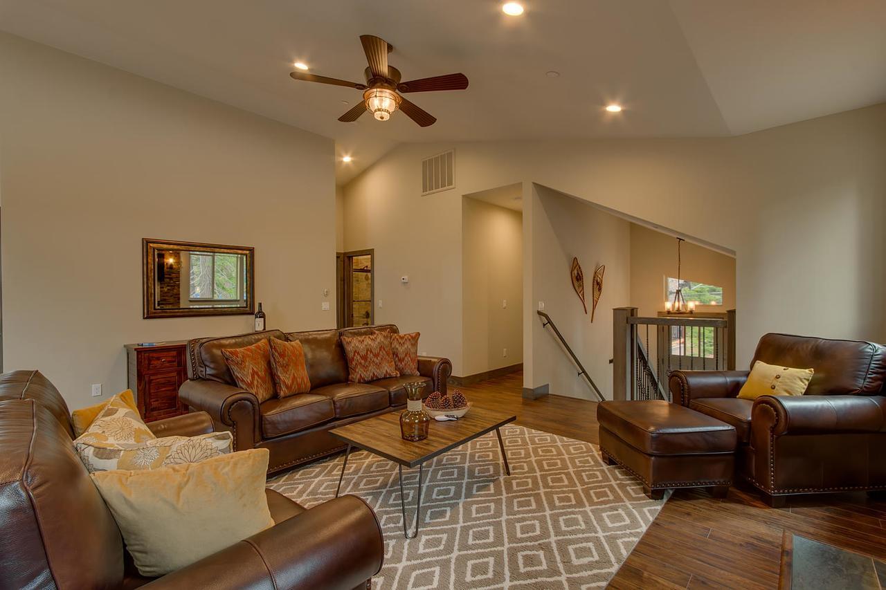 Whispering Pines - Four Bedroom South Lake Tahoe
