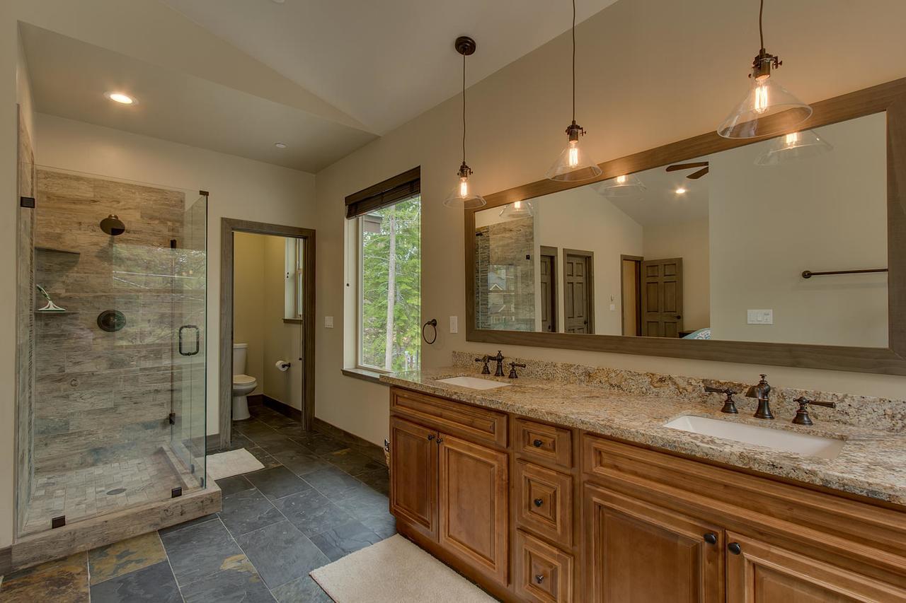 Holiday home Whispering Pines - Four Bedroom South Lake Tahoe