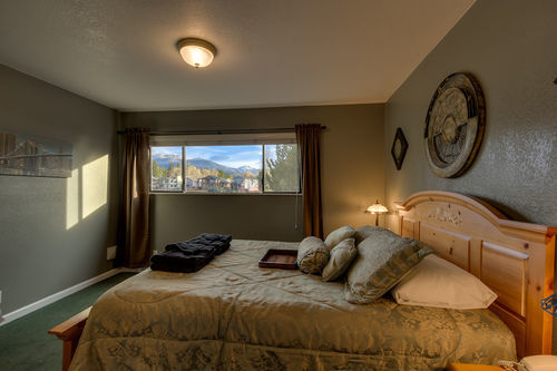 2196 Venice Drive Apartment *