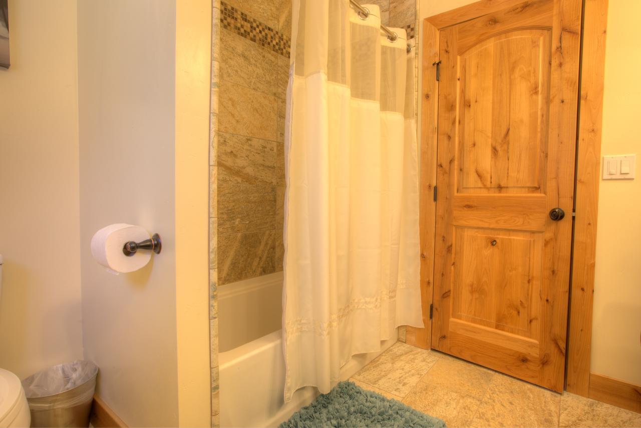 Prestigious South Tahoe *