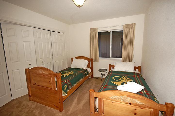 1847 Shady Lane * South Lake Tahoe