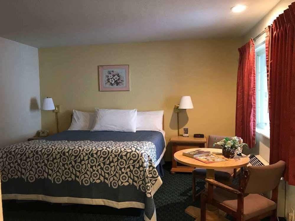 Hotel Days Innby Wyndham South Tahoe 3*