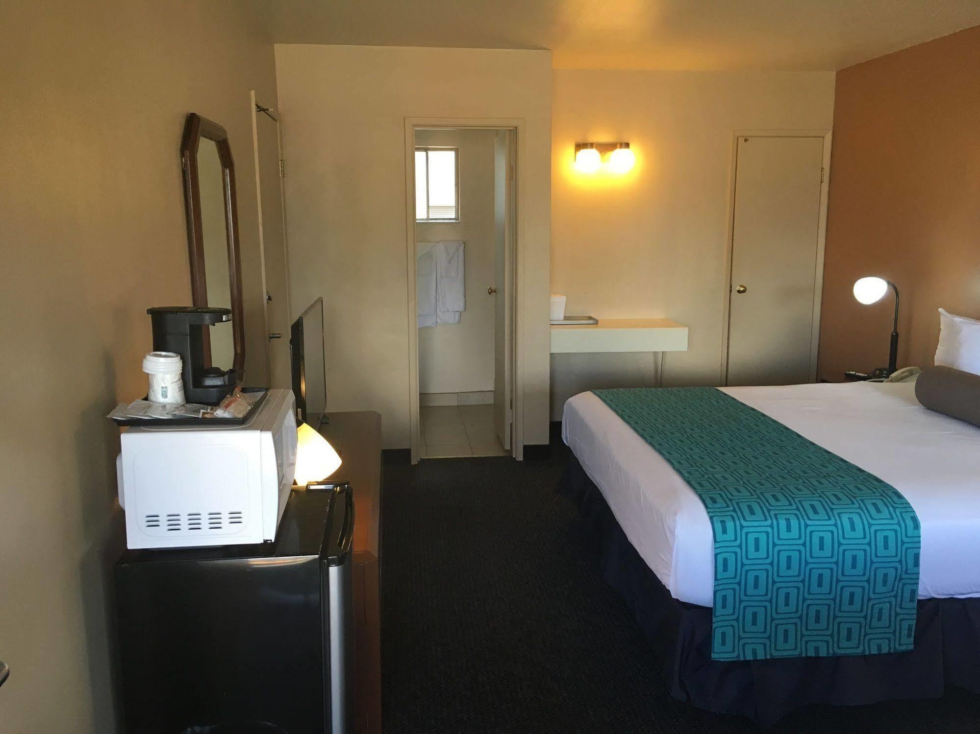 Howard Johnson By Wyndham South Tahoe Hotel South Lake Tahoe