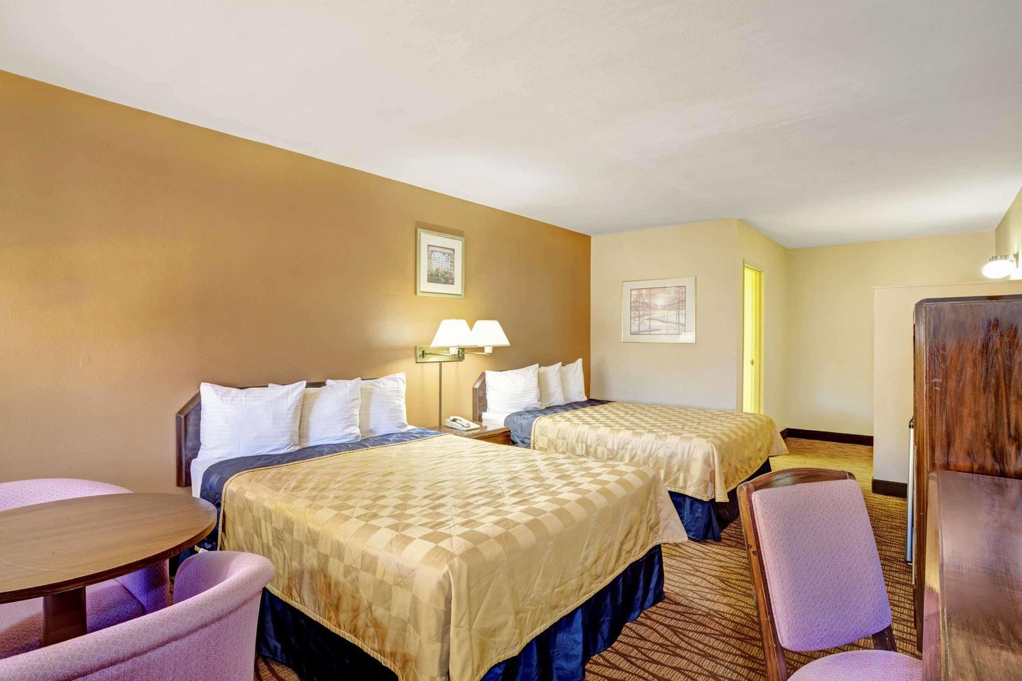 Hotel Howard Johnson By Wyndham South Tahoe