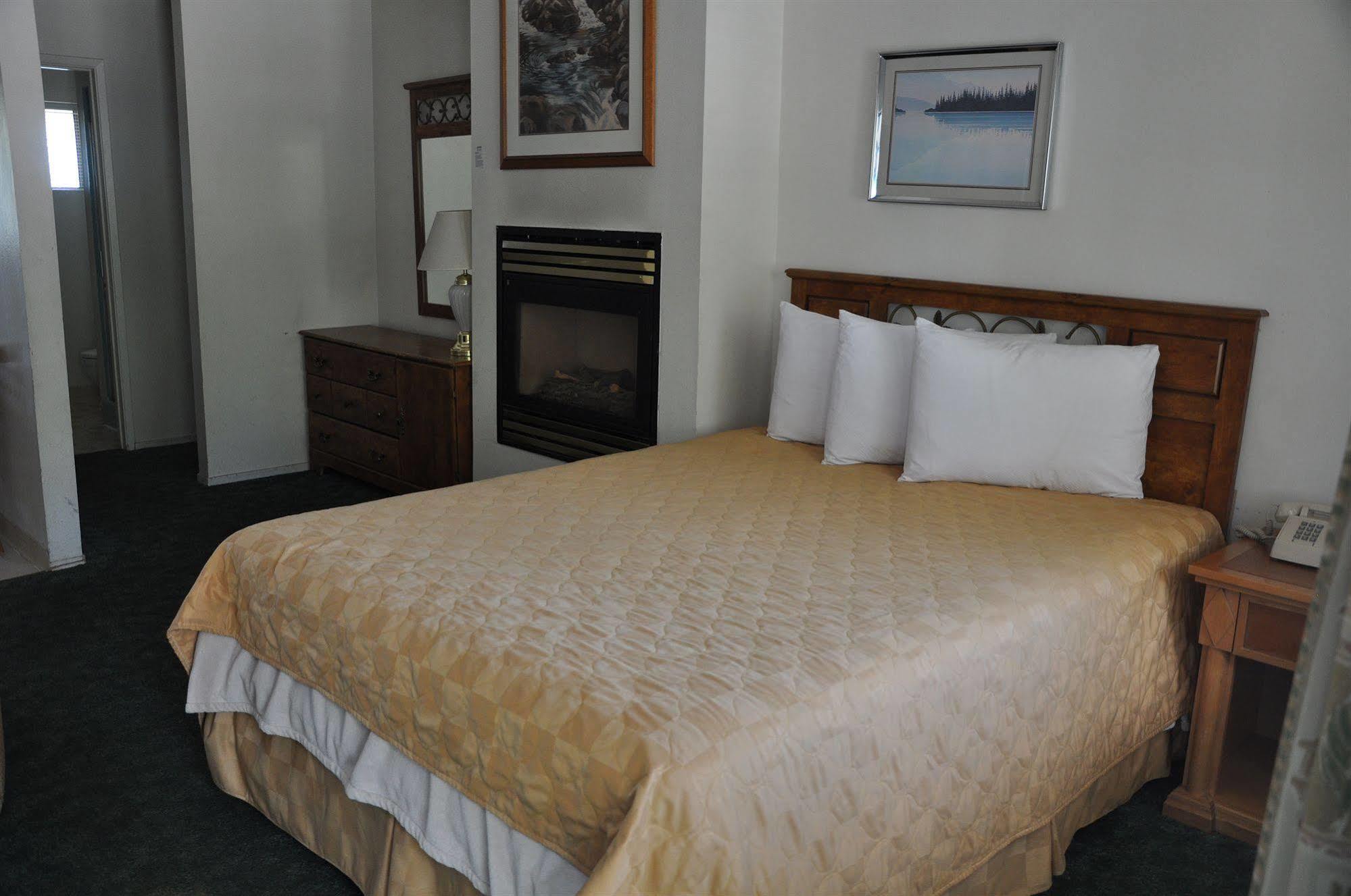 Hotel Cedar &