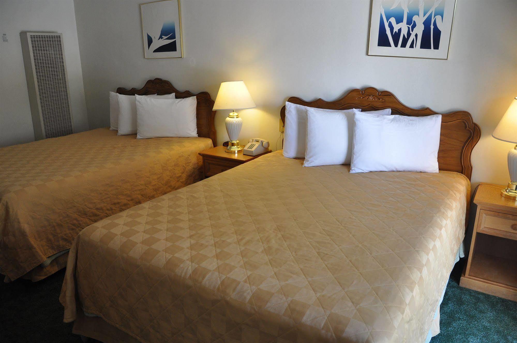 Hotel Cedar & 3*