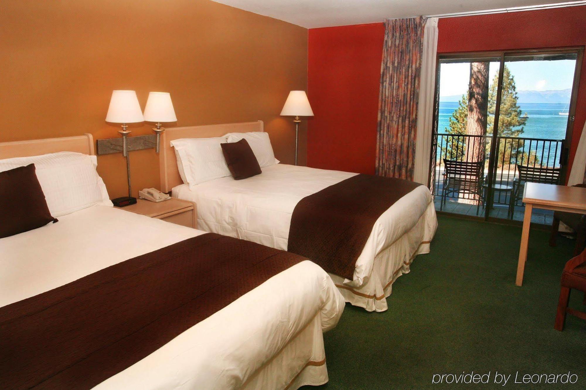 Hotel Azure