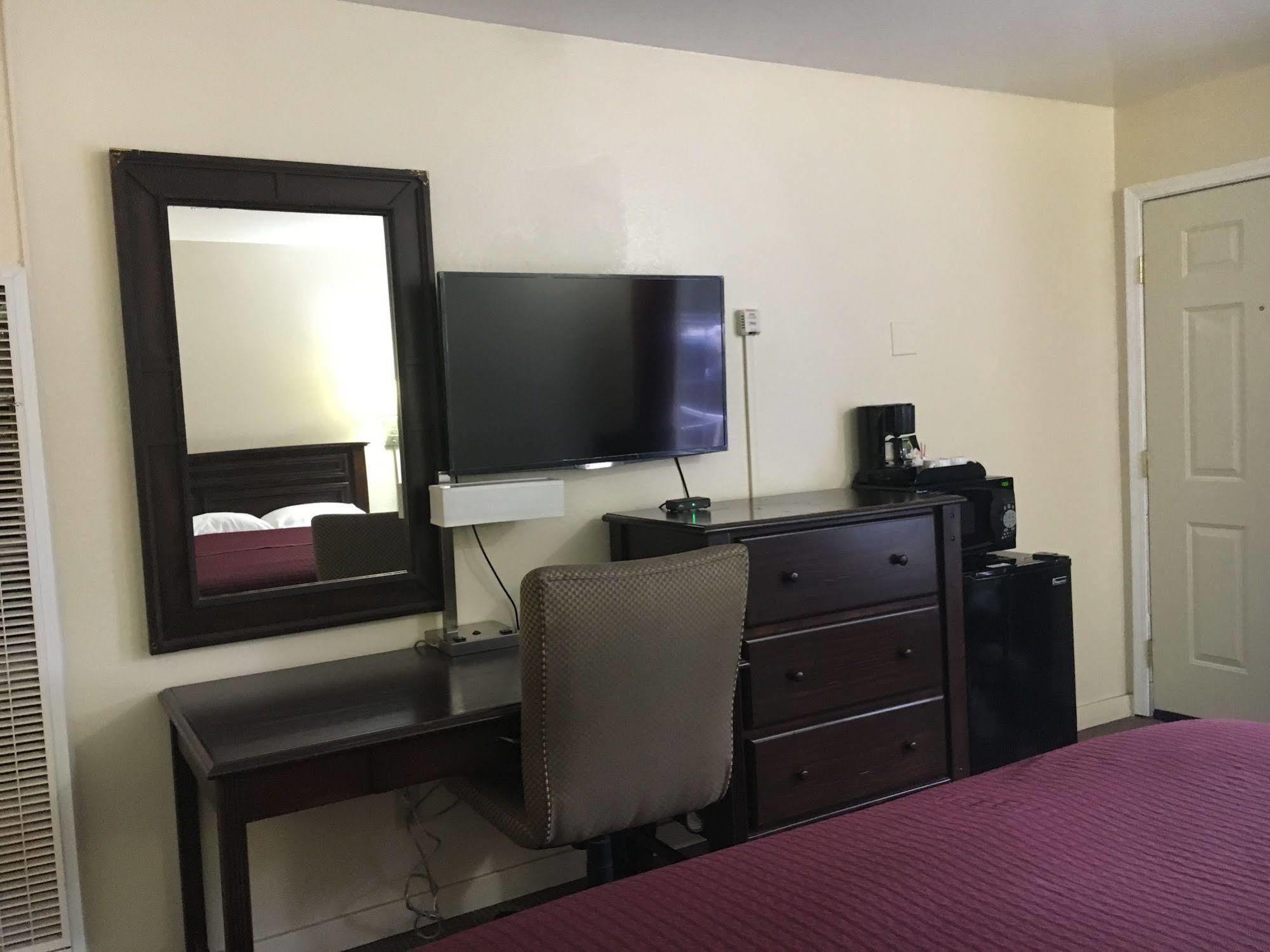 High Country Motel *