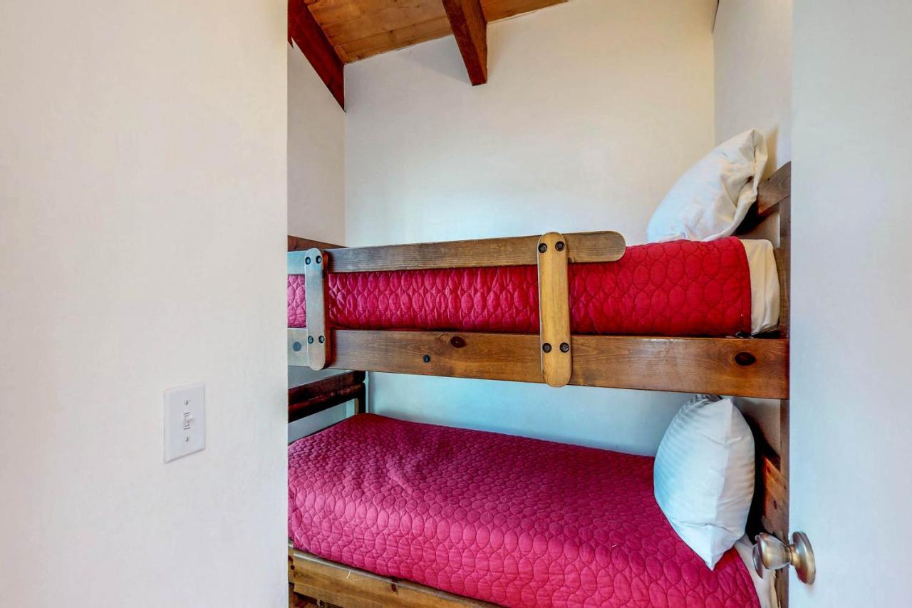 Hotel Life South Lake Tahoe