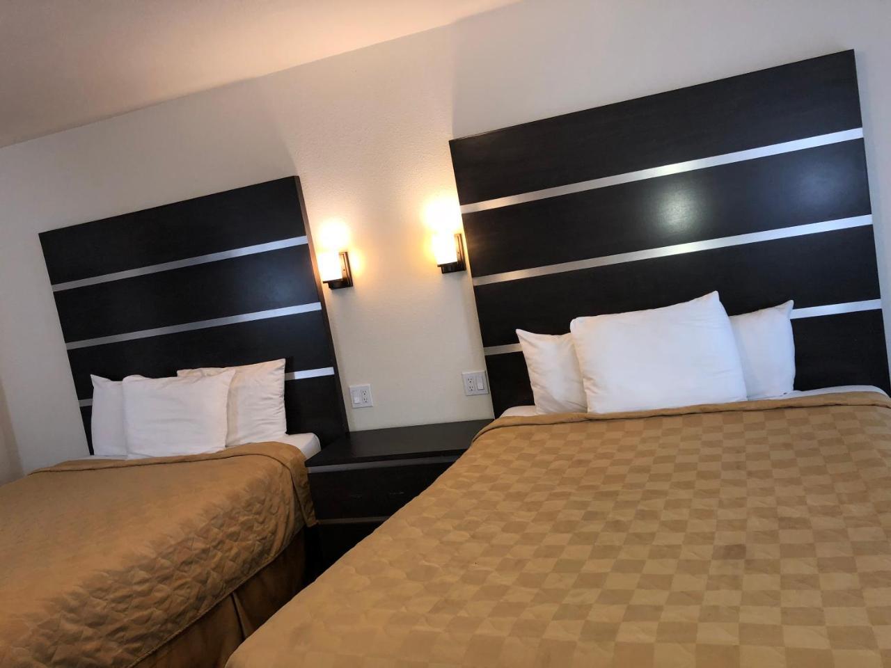 Hotel Cedar & 3*