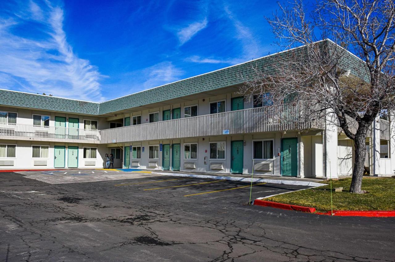 Hotel 6-south Tahoe, Ca