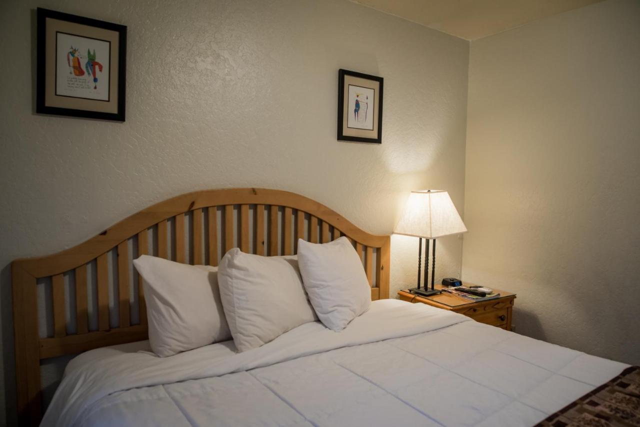 Big Pines Mountain House 2*