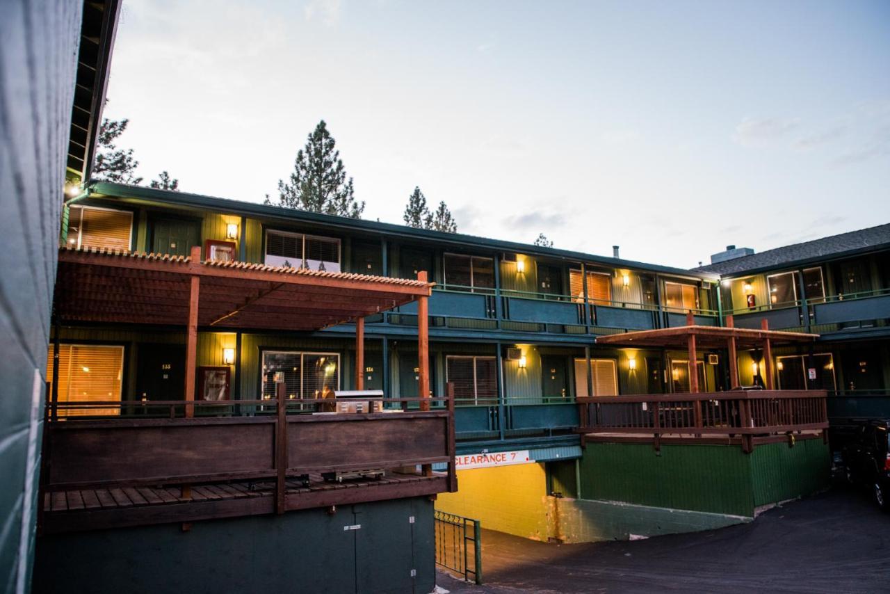 Motel Big Pines Mountain House