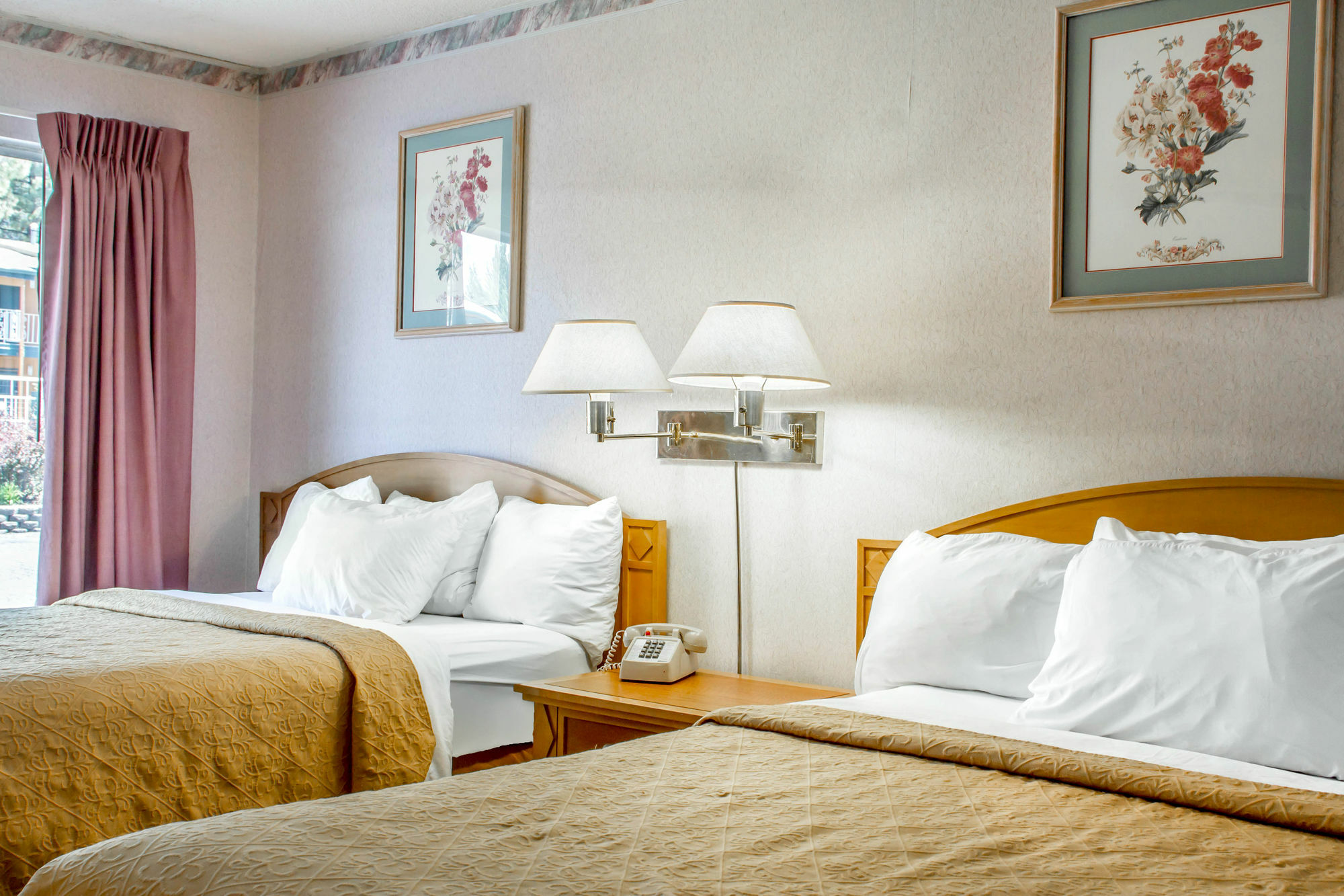 Hotel Hampton & South Tahoe 3*