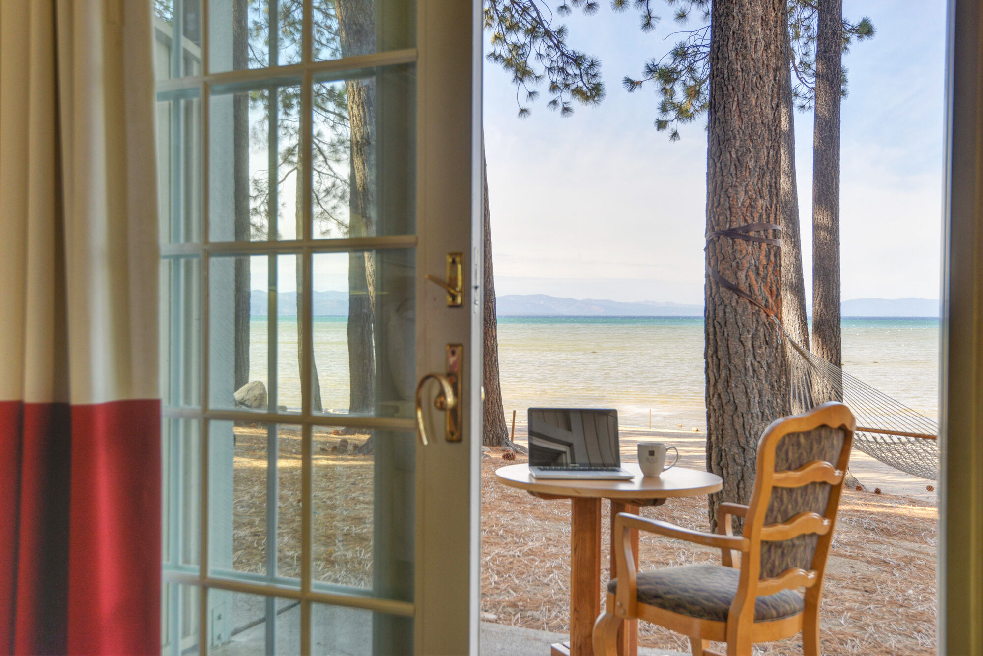 Retreat & At Tahoe 3*