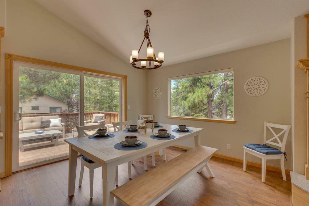 Cold Creek Retreat - Four Bedroom Holiday home