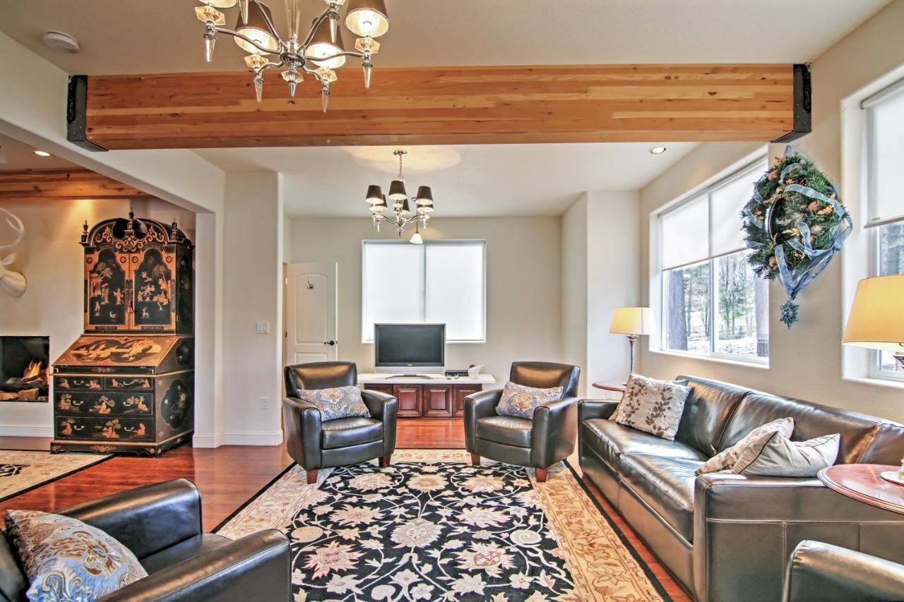 Luxurious South Tahoe Less Than 2 Mi To Lake! * South Lake Tahoe