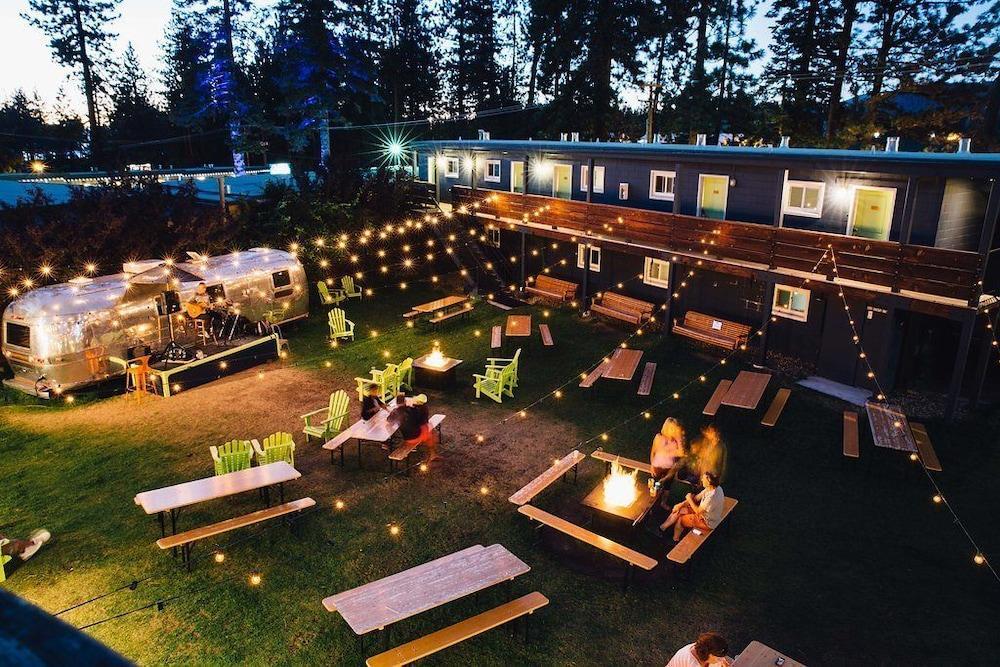 Hotel Basecamp Tahoe South 3*