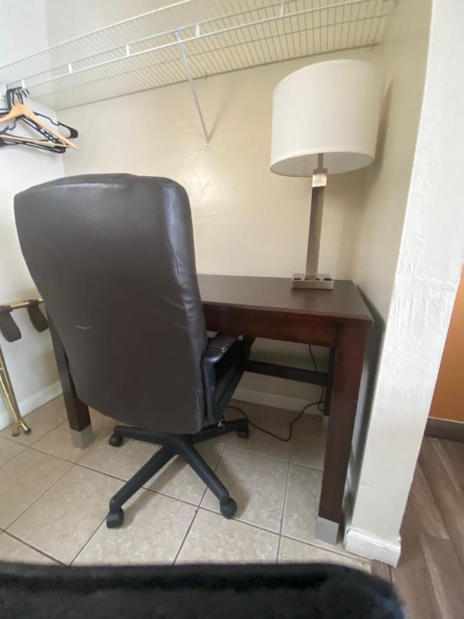 Motel Budget At The Heavenly Gondola