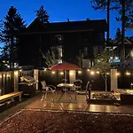 Tea Garden Lodge